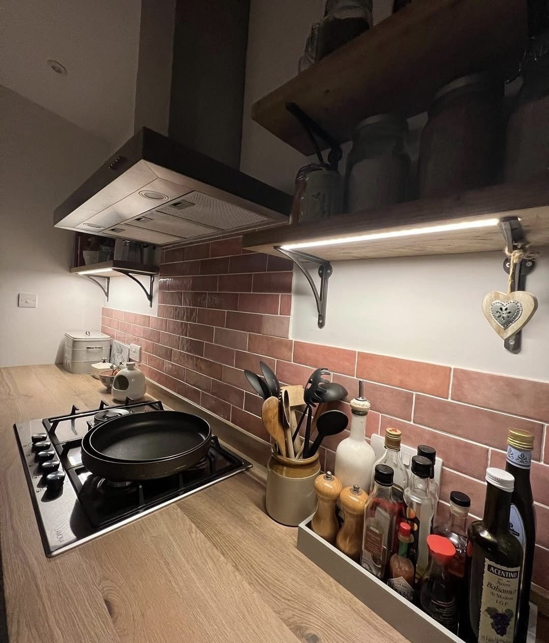 new kitchen 1